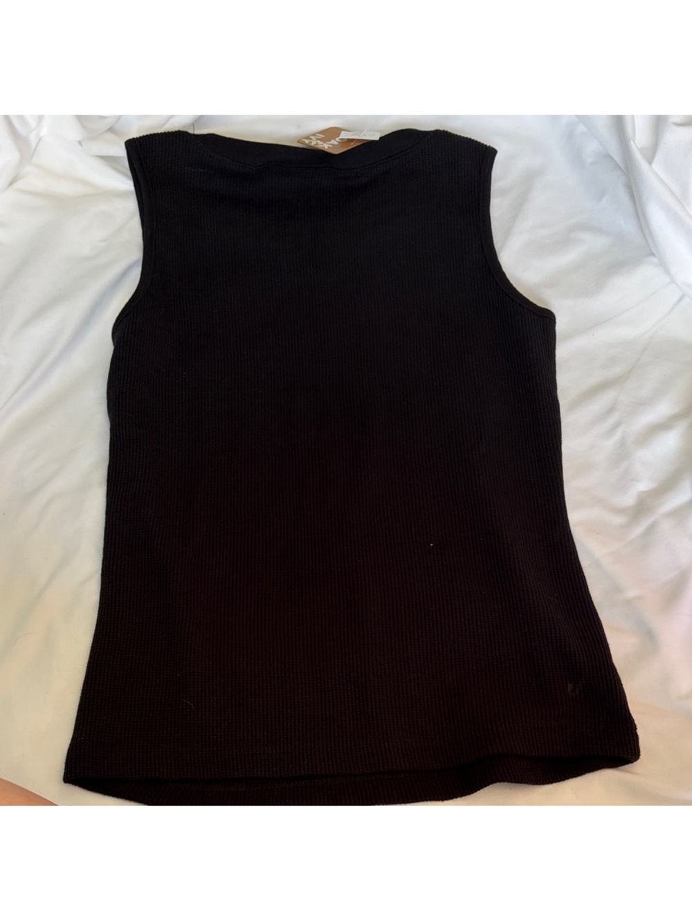 Classic Black Ribbed Sleeveless Crop Top